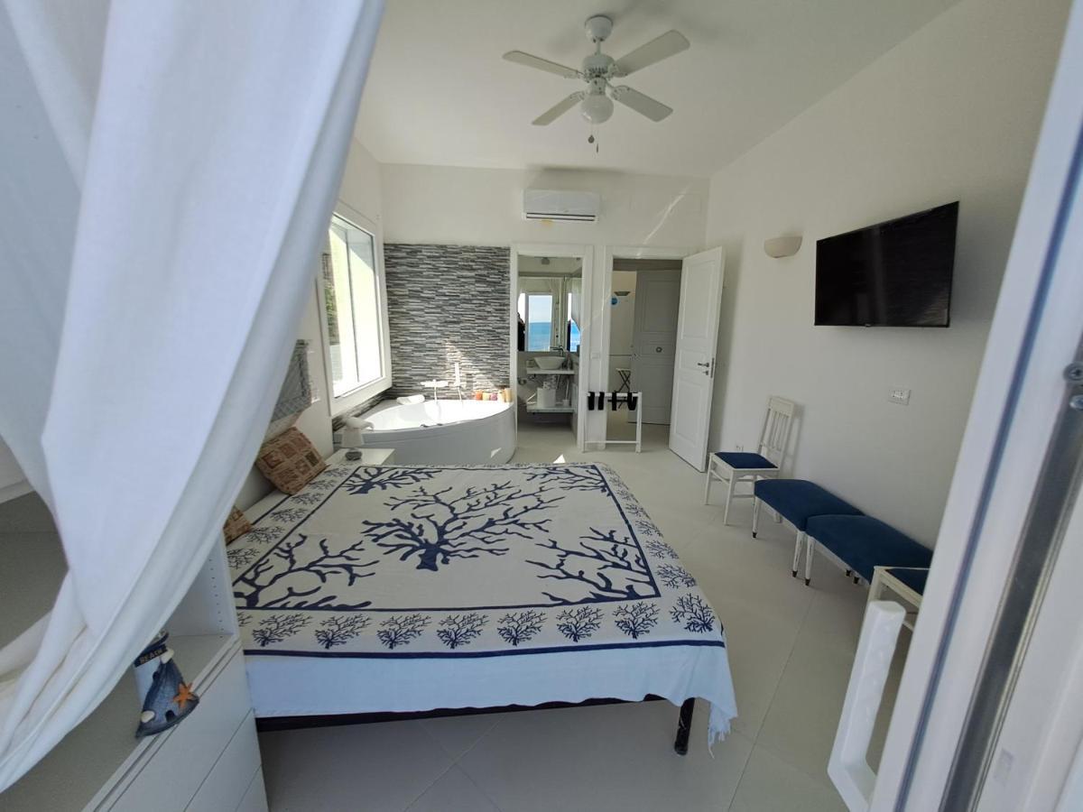 Blue Life, Sea-Luxury Rooms On The Beach Between Palermo And Cefalu' Casteldaccia Exterior foto