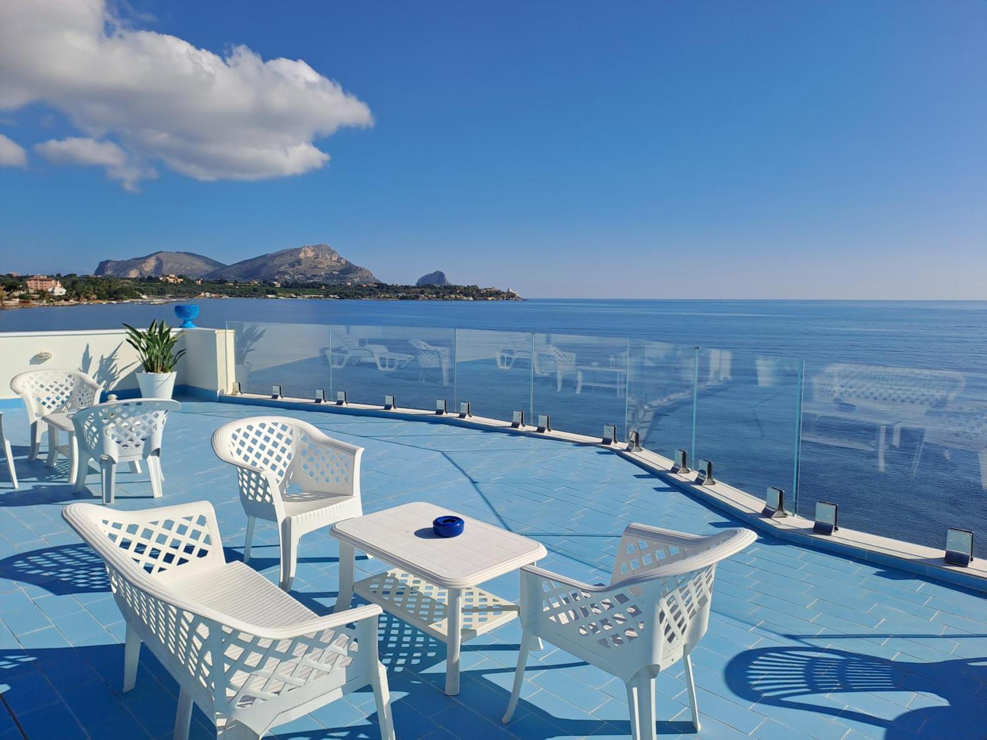 Blue Life, Sea-Luxury Rooms On The Beach Between Palermo And Cefalu' Casteldaccia Exterior foto